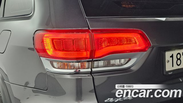 Jeep Grand Cherokee 3.6 Limited WK2 2018 — фото 29