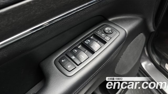 Jeep Grand Cherokee 3.6 Limited WK2 2018 — фото 36