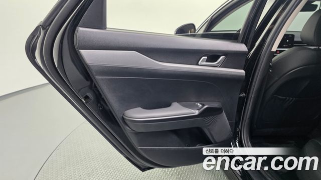 Kia K5 (III) 2.0 Prestige 2024 — фото 25