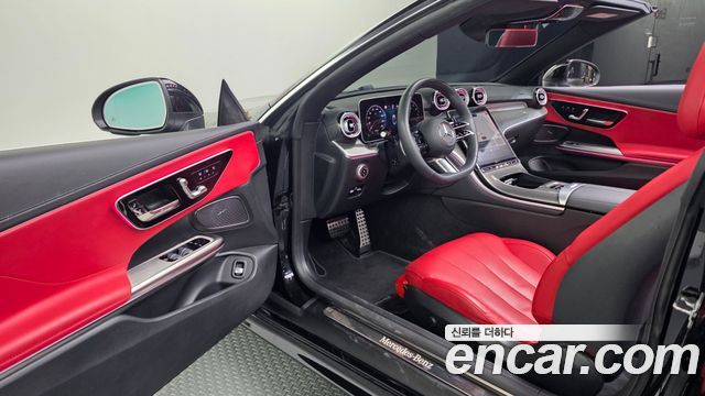 Mercedes-Benz CLE-Class (C236) CLE200 Cabriolet 2025 — фото 10