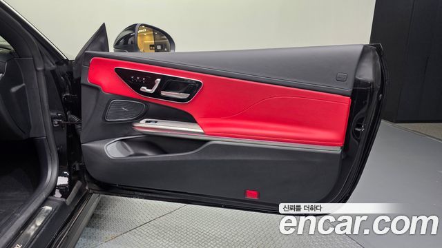 Mercedes-Benz CLE-Class (C236) CLE200 Cabriolet 2025 — фото 31