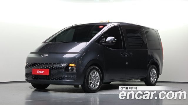 Hyundai Staria Cargo 3-Seater Modern 2023 — фото 1