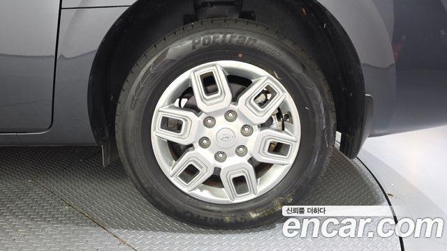 Hyundai Staria Cargo 3-Seater Modern 2023 — фото 21