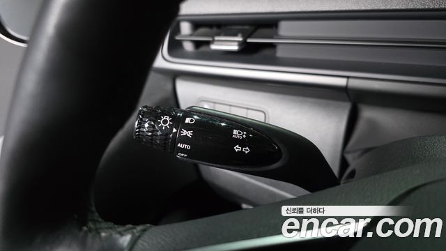 Hyundai Staria 4WD Tourer 11-Seater Modern 2023 — фото 27