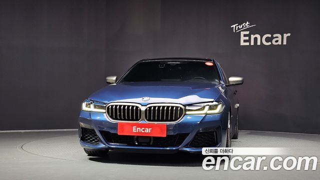 BMW 5 Series (G30) M550i xDrive 2021 — фото 3