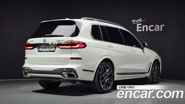 BMW X7 (G07) xDrive 40i M Sport 6STR 2025 — фото 2