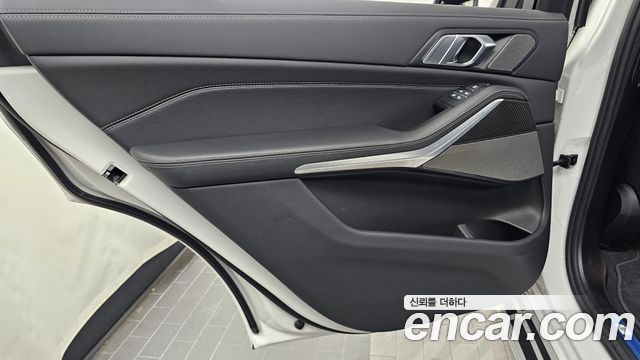 BMW X7 (G07) xDrive 40i M Sport 6STR 2025 — фото 25