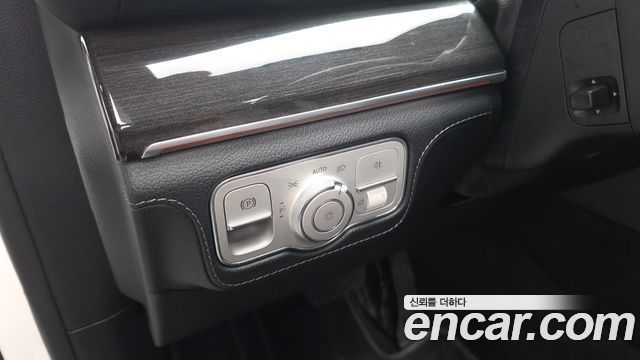 Mercedes-Benz GLE-Class (W167) GLE350 4MATIC 2020 — фото 27