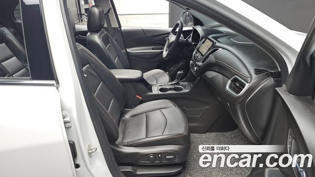 Chevrolet Equinox 2WD Premier Exclusive 2018 — фото 10