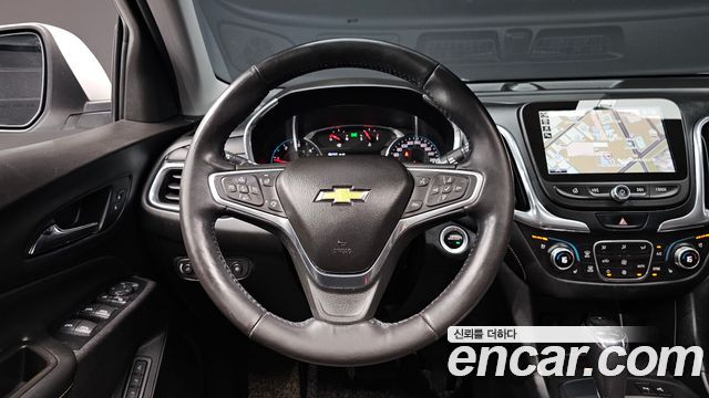 Chevrolet Equinox 2WD Premier Exclusive 2018 — фото 12