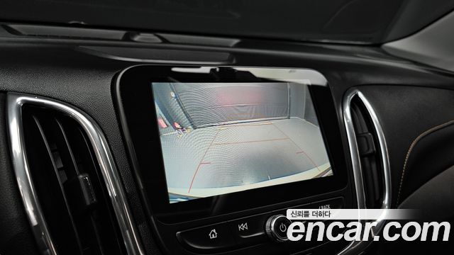 Chevrolet Equinox 2WD Premier Exclusive 2018 — фото 14