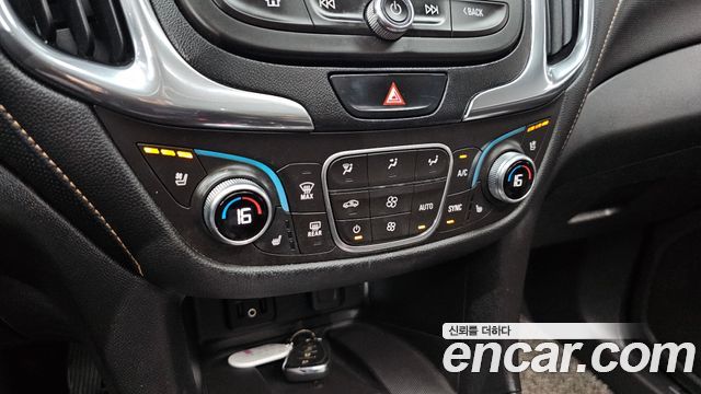 Chevrolet Equinox 2WD Premier Exclusive 2018 — фото 28