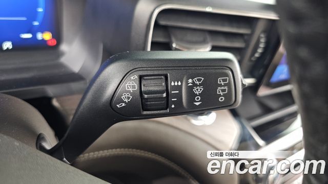 Ford Explorer (VI) 3.0 Platinum 4WD 2022 — фото 20