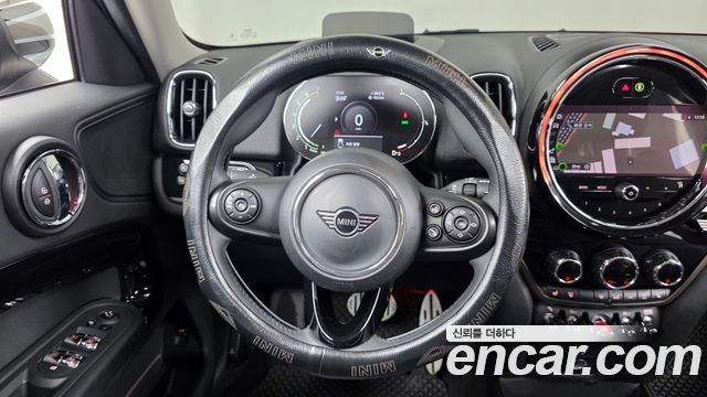 MINI Cooper Countryman HIGH 2nd 2021 — фото 13