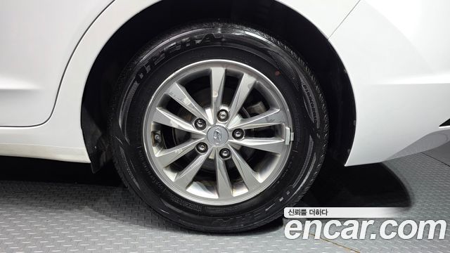 Hyundai Avante (AD) 1.6 Smart 2020 — фото 27