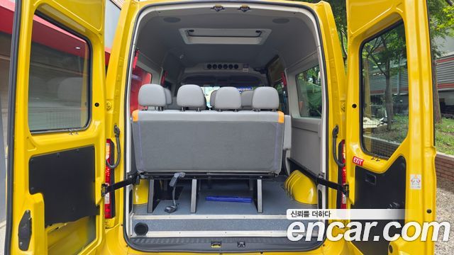 Renault Korea Master School Bus 20-Seater 2020 — фото 24
