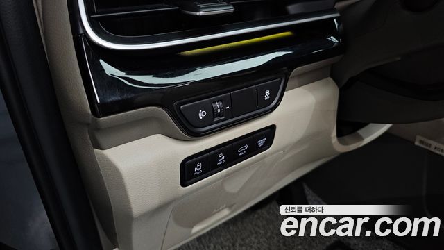 Kia Carnival (IV) Gasoline 9-Seater Gravity 2025 — фото 19