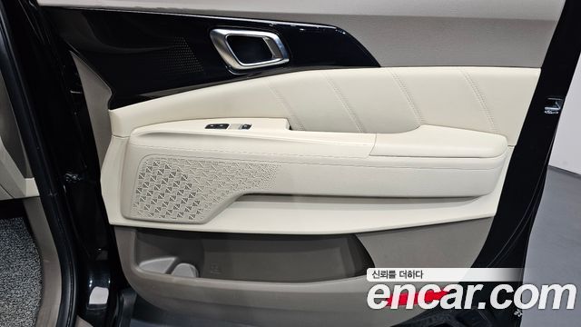 Kia Carnival (IV) Gasoline 9-Seater Gravity 2025 — фото 25