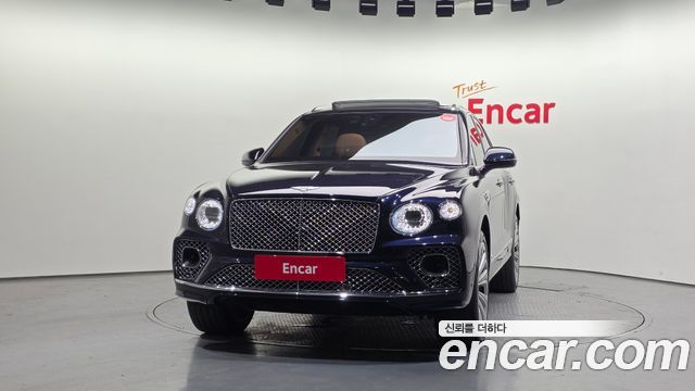 Bentley Bentayga 4.0 V8 2022 — фото 3