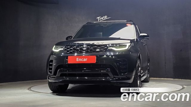 Land Rover Discovery 5 P360 R-Dynamic SE 2023 — фото 3