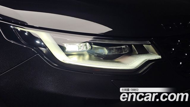 Land Rover Discovery 5 P360 R-Dynamic SE 2023 — фото 22