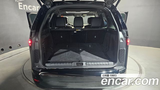 Land Rover Discovery 5 P360 R-Dynamic SE 2023 — фото 33