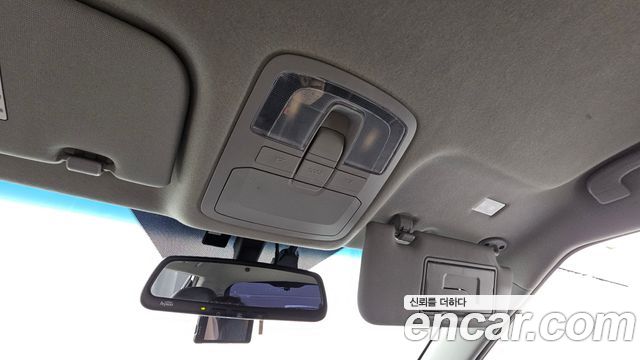 KG Mobility (SsangYong) Tivoli Armor VX 2WD 2018 — фото 18