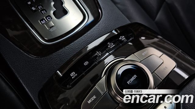KG Mobility (SsangYong) Chairman W CW600 4TRONIC Prestige 2014 — фото 15