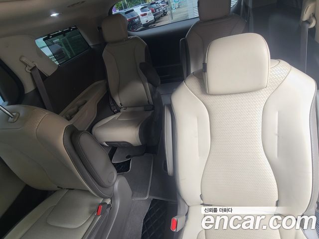Kia Carnival (IV) Gasoline 9-Seater Signature 2021 — фото 6