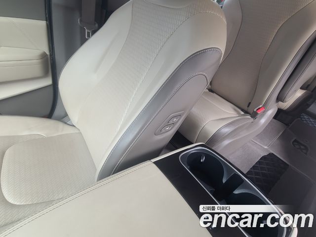 Kia Carnival (IV) Gasoline 9-Seater Signature 2021 — фото 18
