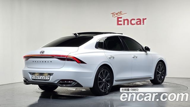 Hyundai Grandeur (IG) 3.0 LPi Exclusive 2020 — фото 2