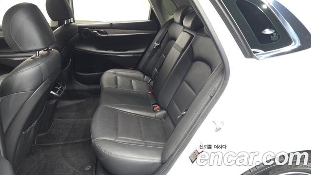 Hyundai Grandeur (IG) 3.0 LPi Exclusive 2020 — фото 11
