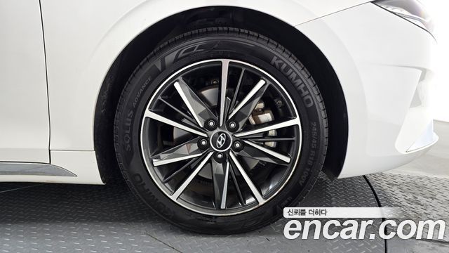 Hyundai Grandeur (IG) 3.0 LPi Exclusive 2020 — фото 21