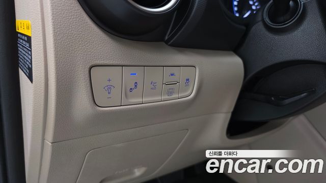 Hyundai Kona Hybrid Premium Special 2020 — фото 14