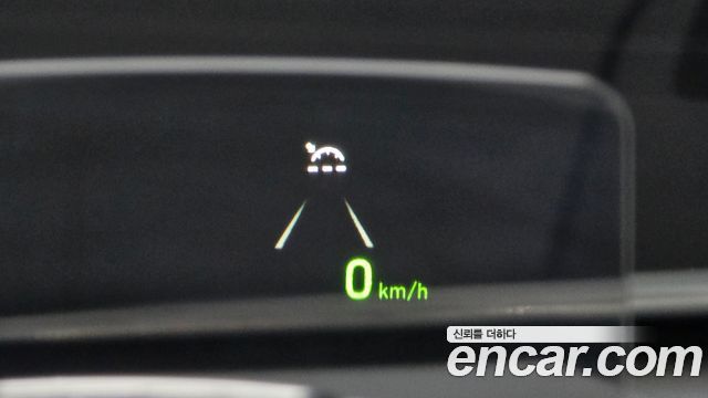 Hyundai Kona Hybrid Premium Special 2020 — фото 17