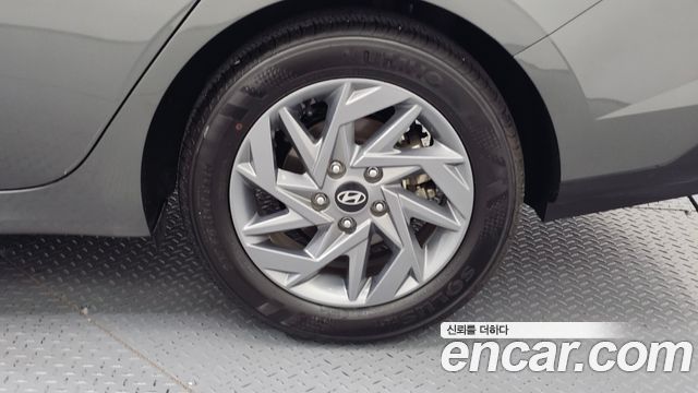 Hyundai Avante (CN7) 1.6 Inspiration 2025 — фото 21