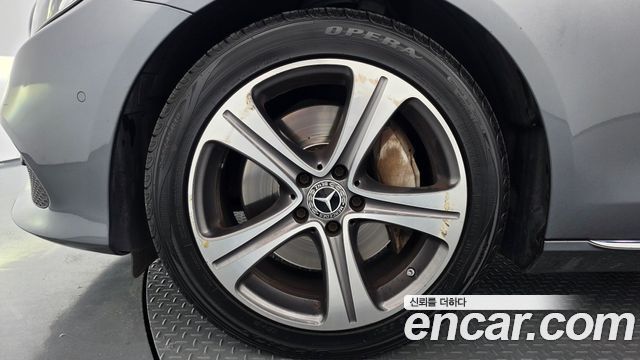 Mercedes-Benz E-Class (W213) E300 Avantgarde 2019 — фото 5