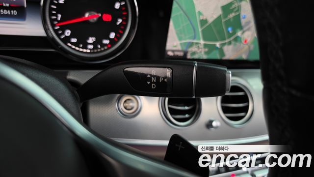 Mercedes-Benz E-Class (W213) E300 Avantgarde 2019 — фото 9
