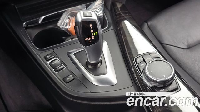 BMW 3 Series (F30) 320i Luxury 2017 — фото 9