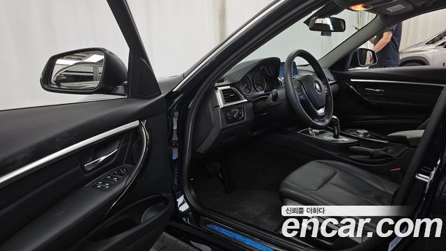 BMW 3 Series (F30) 320i Luxury 2017 — фото 10