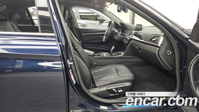 BMW 3 Series (F30) 320i Luxury 2017 — фото 11