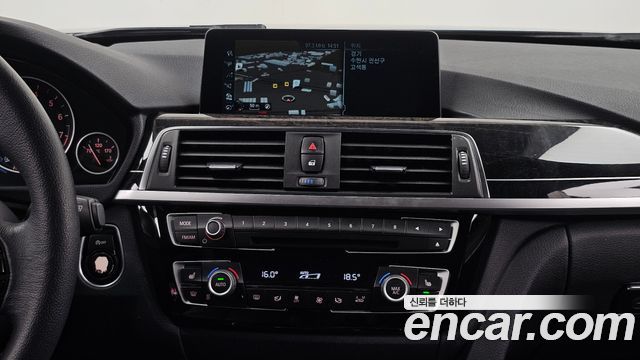 BMW 3 Series (F30) 320i Luxury 2017 — фото 14