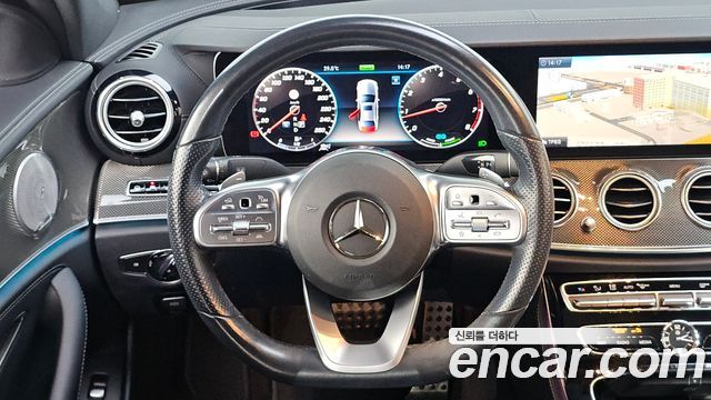 Mercedes-Benz E-Class (W213) E350 4MATIC AMG Line 2019 — фото 11
