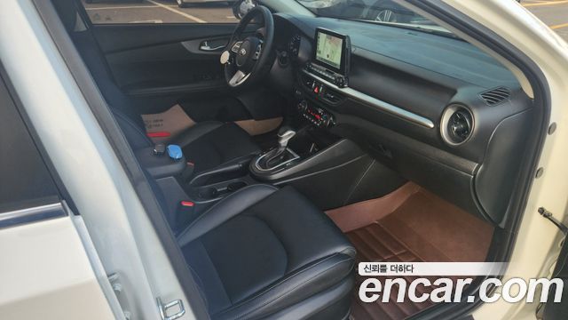 Kia K3 Prestige 2021 — фото 15