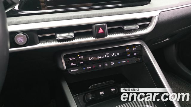 Kia K5 (III) 2.0 LPI(Renter car) Trandy 2022 — фото 17