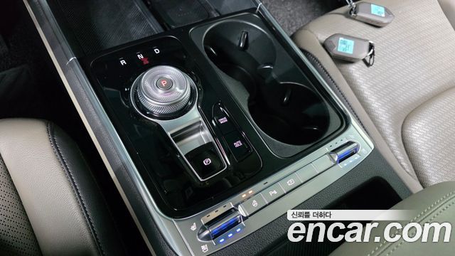 Kia Carnival (IV) Gasoline 7-Seater Noblesse 2024 — фото 9