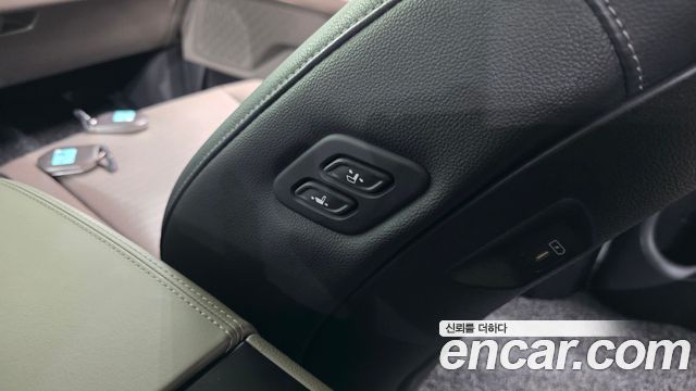 Kia Carnival (IV) Gasoline 7-Seater Noblesse 2024 — фото 29
