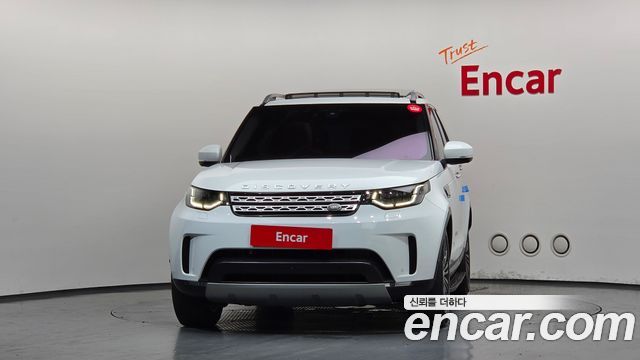 Land Rover Discovery 5 3.0 SD6 HSE Luxury 2020 — фото 3