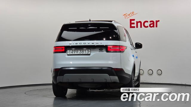 Land Rover Discovery 5 3.0 SD6 HSE Luxury 2020 — фото 4