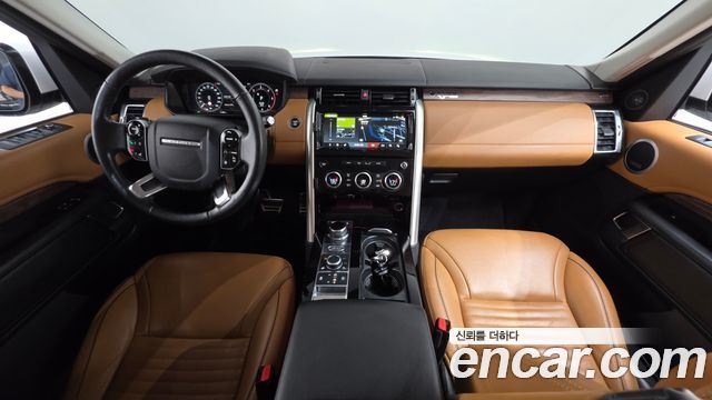 Land Rover Discovery 5 3.0 SD6 HSE Luxury 2020 — фото 7